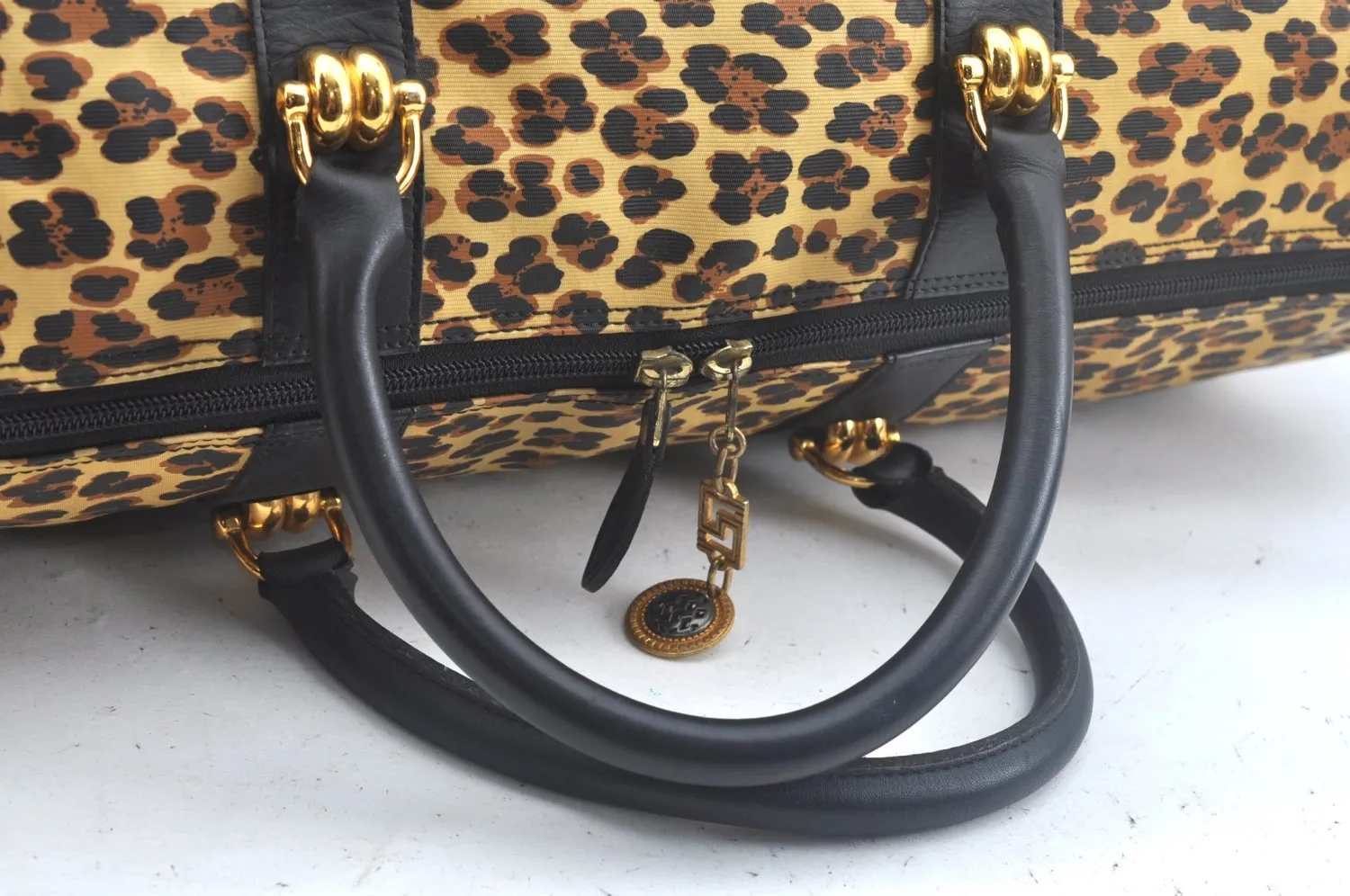 Auth Gianni Versace Sunburst Flower Leopard Nylon PVC Leather Boston Bag L0082