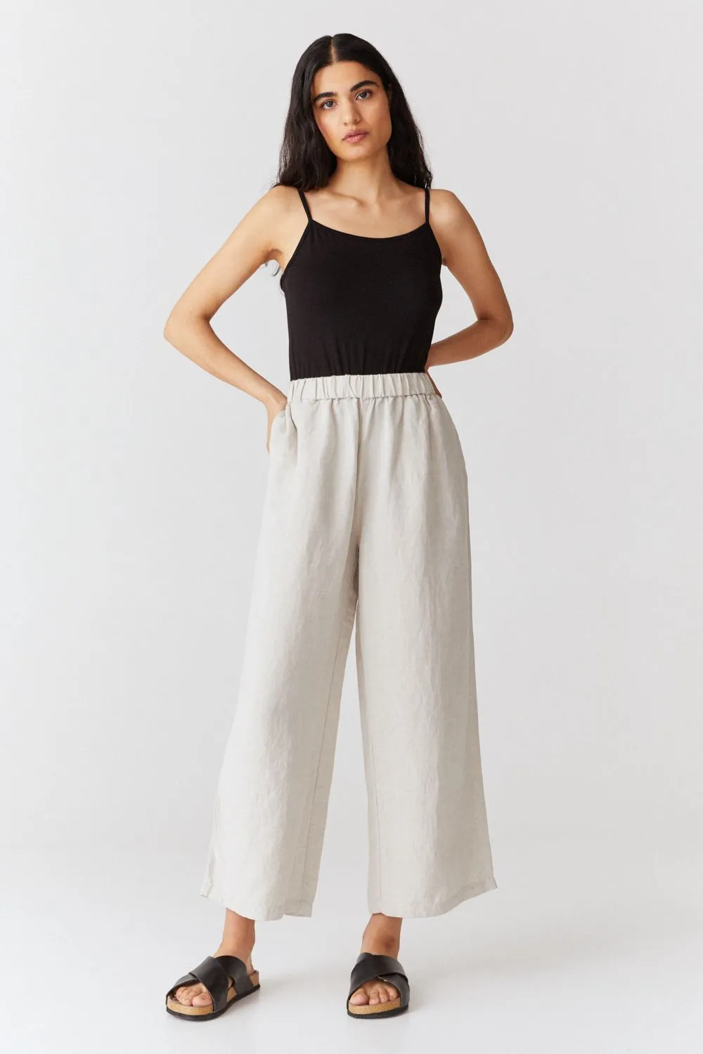 Loose Fit Linen Trousers