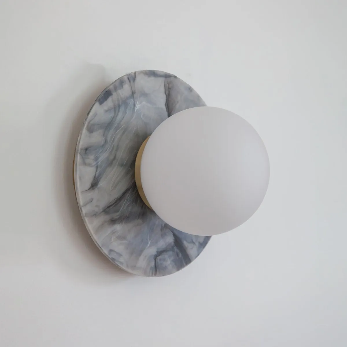 "Bo" Wall Light - Marbled Recycled Plastic