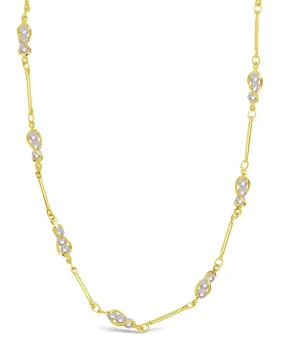 Stationed Triple Pearl Glasses Chain