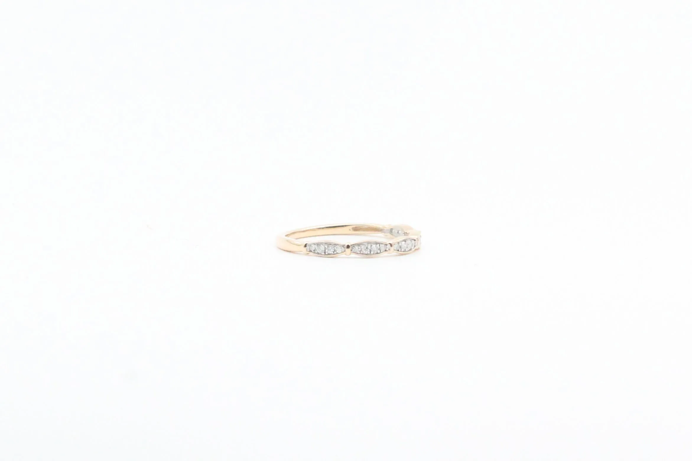 Yellow Gold Diamond Pinched Band